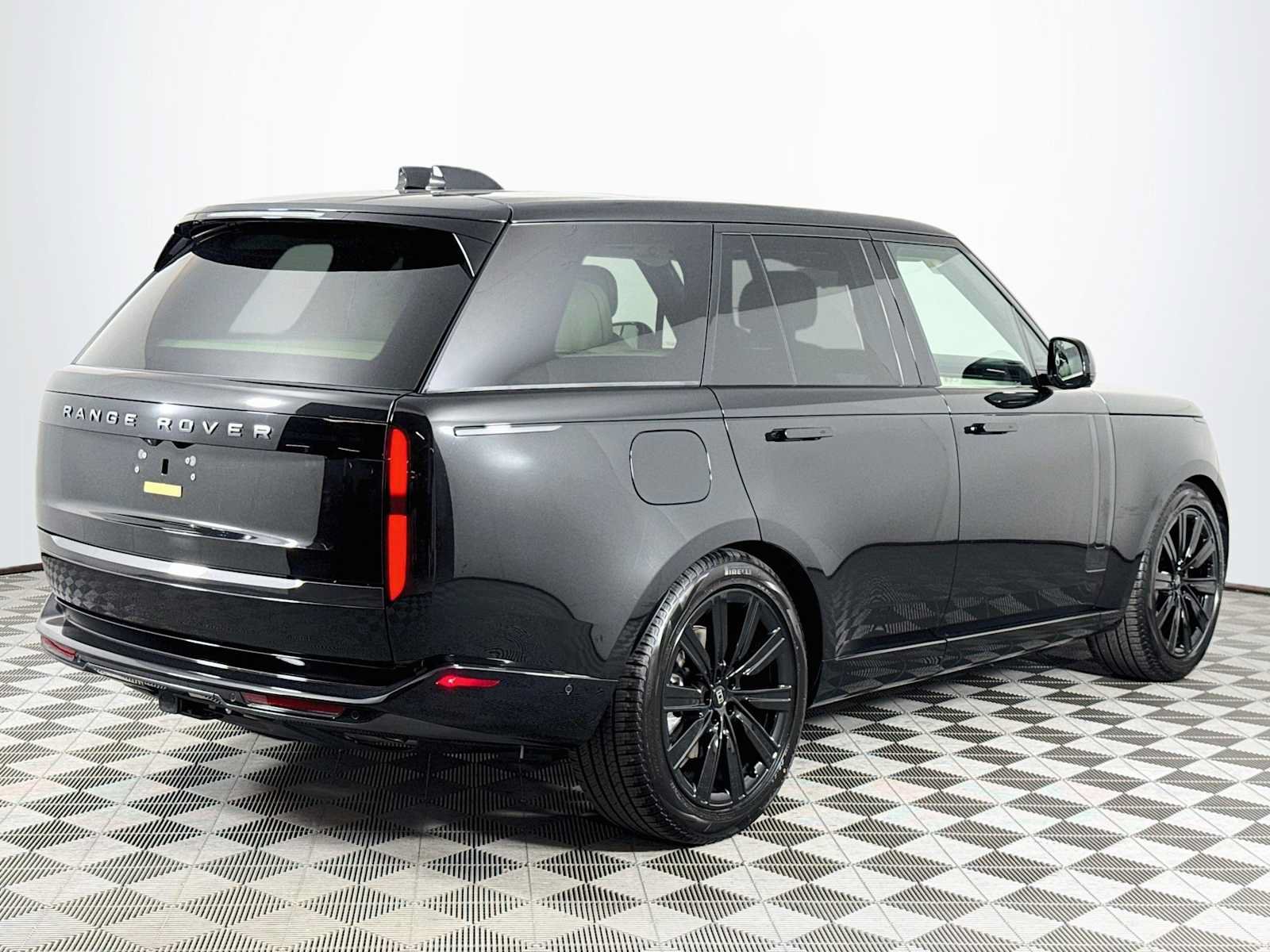 New 2027 Land Rover Range Rover SE AWD/4WD image 5