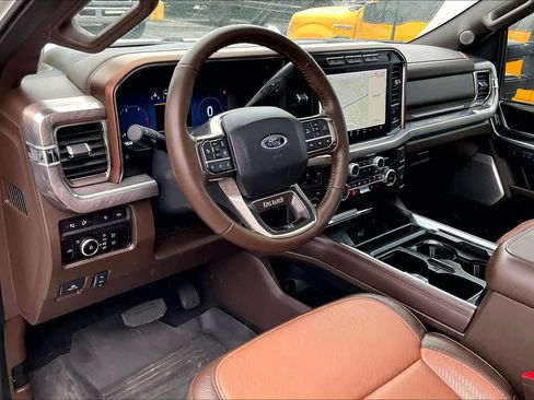 Used 2024 Ford F250 King Ranch image 15