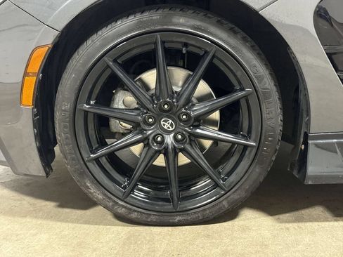 Used 2023 Toyota GR86 Premium w/ ALL Weather Mat Package (TMS) RWD image 26