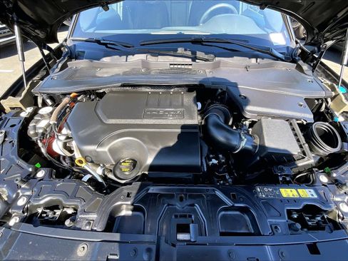 Used 2024 Jaguar E-PACE R-Dynamic SE image 12