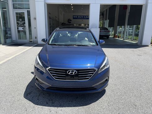 Used 2015 Hyundai Sonata Limited w/ Option Group 06 FWD image 2