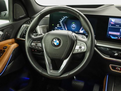 Used 2026 BMW X5 sDrive40i w/ Climate Comfort Package RWD image 15