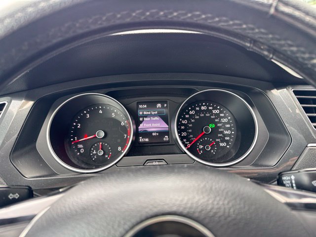 Used 2018 Volkswagen Tiguan SE AWD/4WD image 12