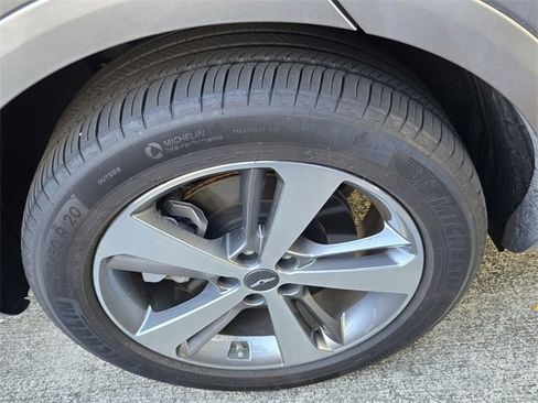 Used 2023 Genesis GV80 3.5T w/ Advanced Package image 11