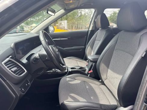 Used 2024 Kia Seltos S AWD/4WD image 10