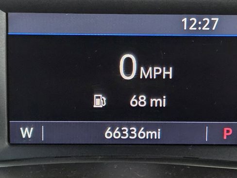 Used 2023 GMC Terrain SLT image 36