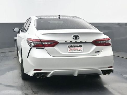 Used 2021 Toyota Camry XSE FWD image 4