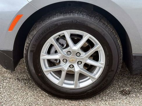 Certified 2024 Chevrolet Equinox LT FWD image 11