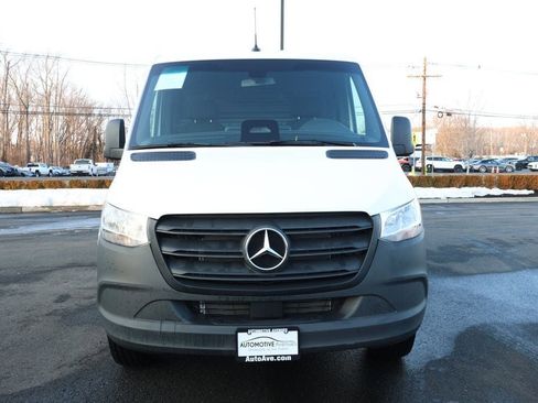 Used 2025 Mercedes-Benz Sprinter 2500 image 8