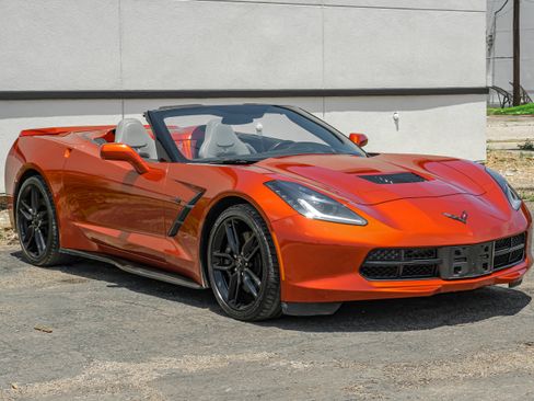 Used 2015 Chevrolet Corvette Stingray Convertible w/ 2LT Preferred Equipment Group RWD image 10