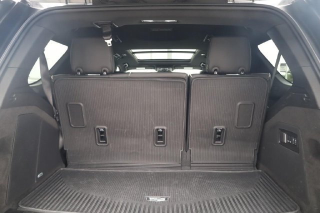 Used 2026 Cadillac Escalade Luxury w/ LPO, Floor Liner Package AWD/4WD image 26
