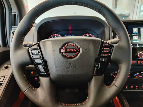 New 2026 Nissan Frontier PRO-4X w/ Pro-4x Convenience Package image 22