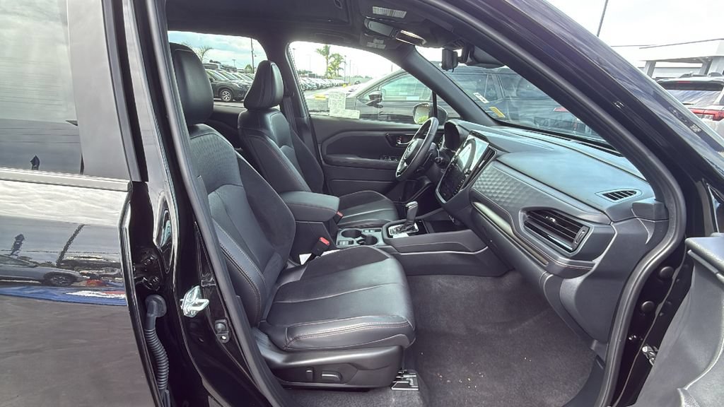 Certified 2025 Subaru Forester Touring AWD/4WD image 16