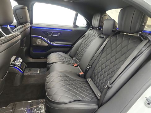 Certified 2024 Mercedes-Benz S 580 4MATIC Sedan image 12