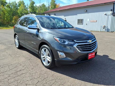 Used 2018 Chevrolet Equinox Premier image 8