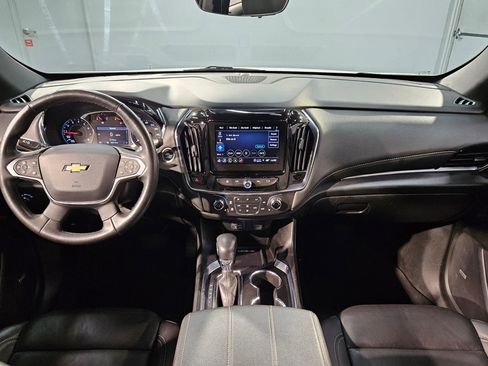Used 2023 Chevrolet Traverse LT w/ LT Premium Package image 10