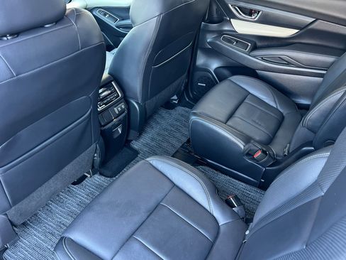 Used 2021 Subaru Ascent Limited w/ Technology Package image 12