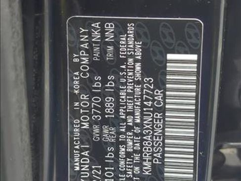 Used 2022 Hyundai Venue SE image 28