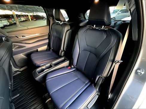 New 2026 INFINITI QX60 Sport image 20