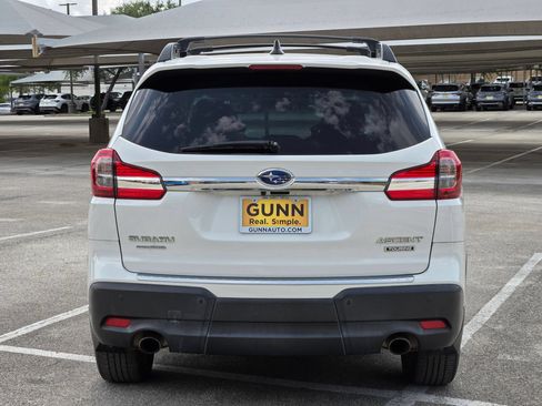 Used 2019 Subaru Ascent Touring w/ Popular Package #3 AWD/4WD image 4