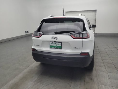 Used 2019 Jeep Cherokee Latitude w/ Popular Appearance Group AWD/4WD image 7