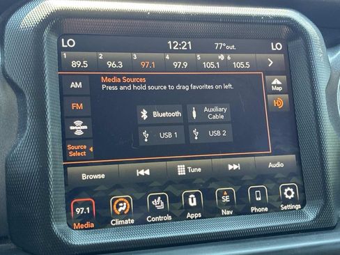 Used 2022 Jeep Gladiator Mojave w/ LED Lighting Group AWD/4WD image 37