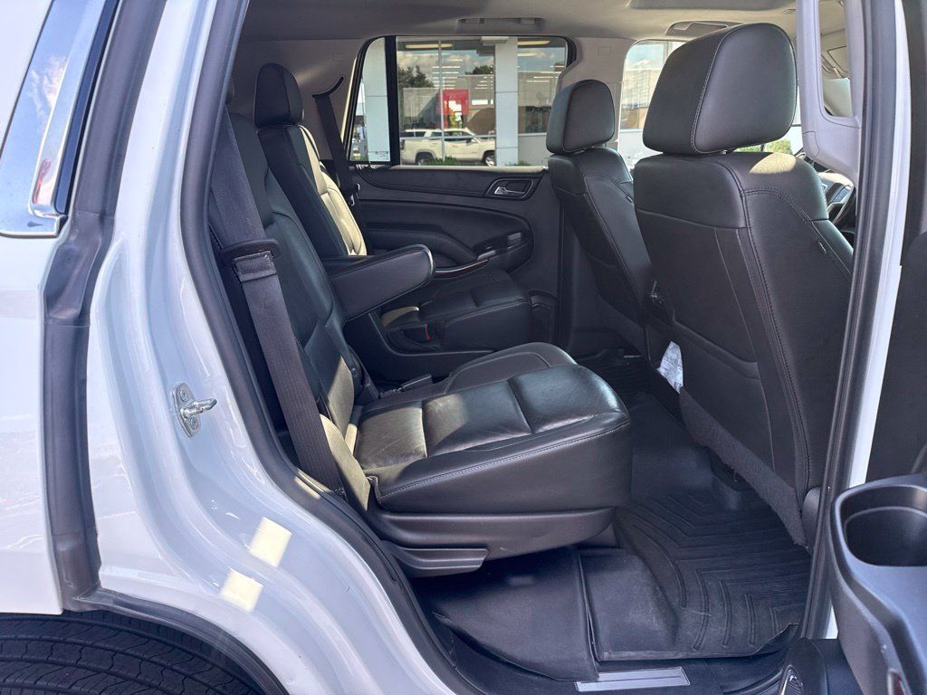Used 2019 GMC Yukon SLT AWD/4WD image 18
