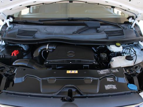 Used 2022 Mercedes-Benz Metris image 42