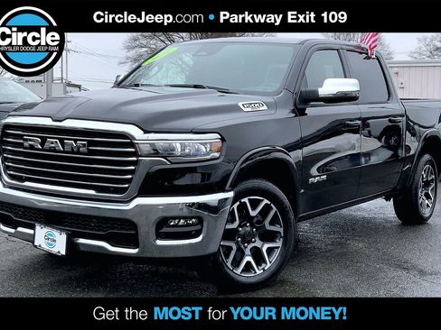 Used 2025 RAM 1500 Laramie image 1