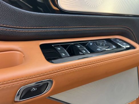 Used 2022 Lincoln Aviator Black Label w/ Dynamic Handling Package image 12