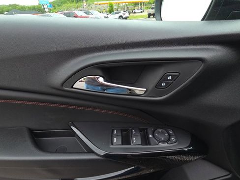 New 2026 Chevrolet Trax RS w/ Sunroof Package FWD image 13