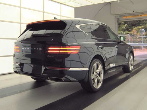 Used 2024 Genesis GV80 3.5T w/ Prestige Package AWD/4WD image 3