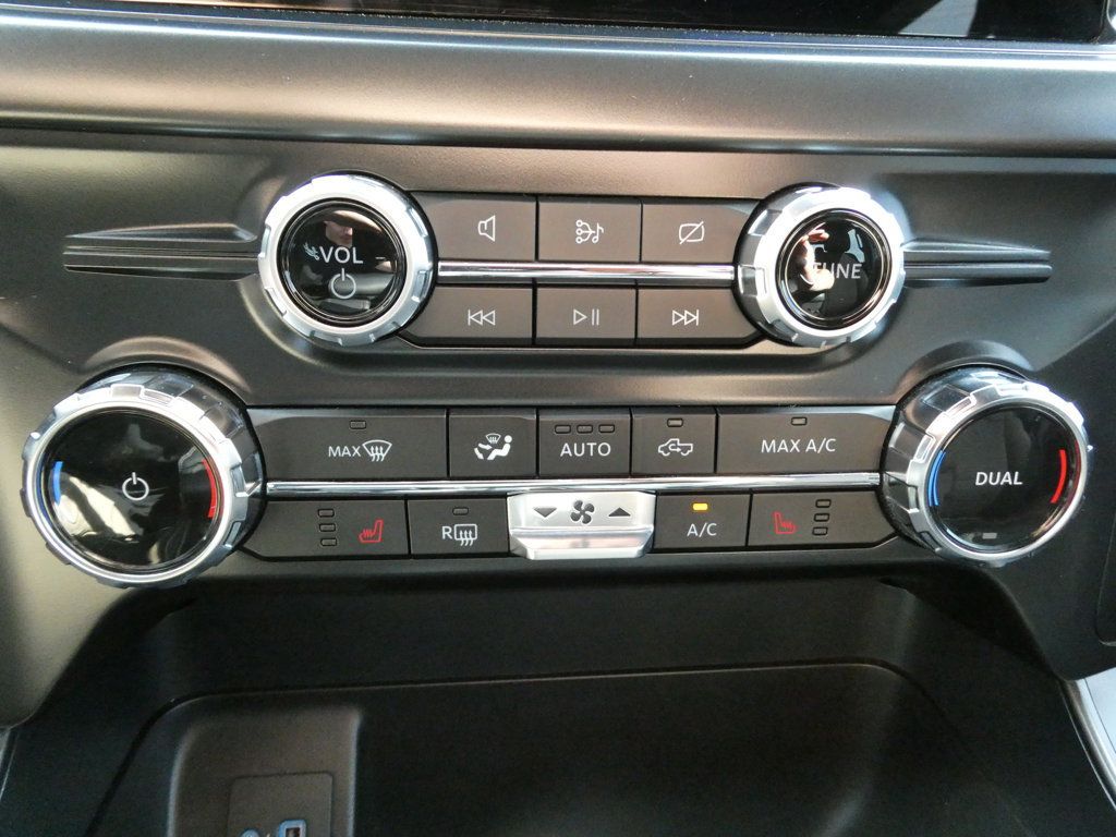 Used 2024 Ford F150 XLT w/ Equipment Group 302A MID AWD/4WD image 28
