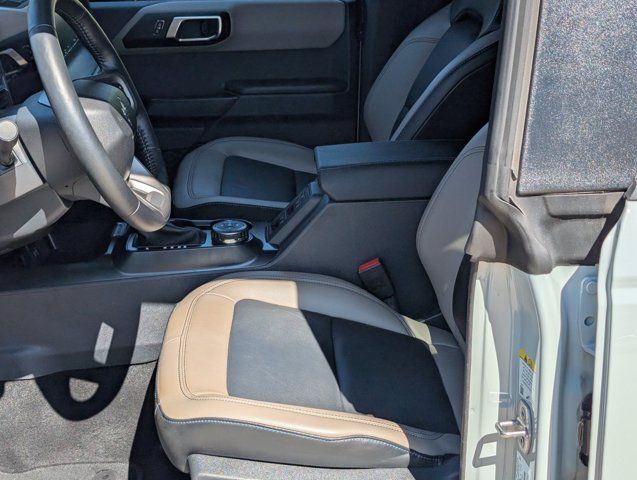 Used 2024 Ford Bronco Wildtrak AWD/4WD image 14