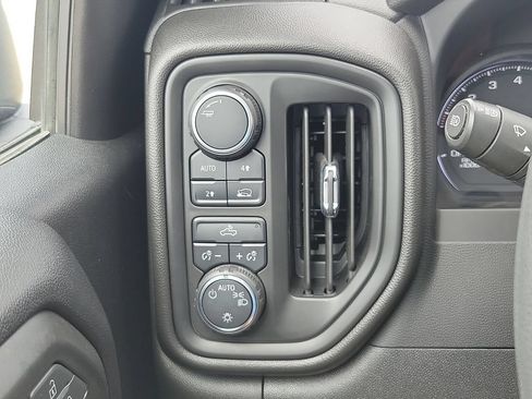 Used 2023 Chevrolet Silverado 1500 Custom w/ Rally Edition AWD/4WD image 14
