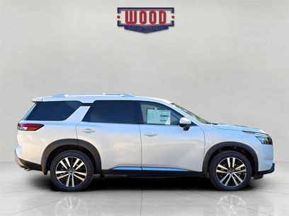 New 2025 Nissan Pathfinder Platinum