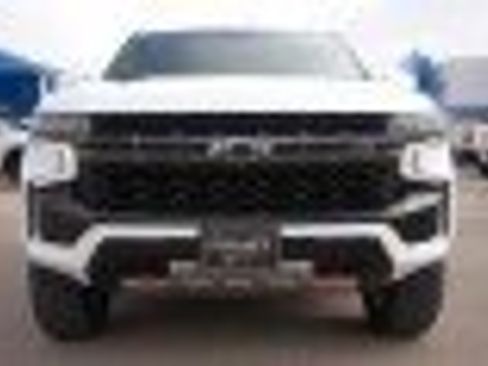 Used 2021 Chevrolet Tahoe Z71 w/ Z71 Off-Road Package image 7