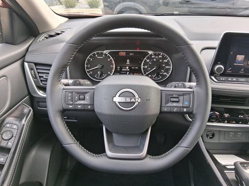 New 2026 Nissan Rogue SV image 8