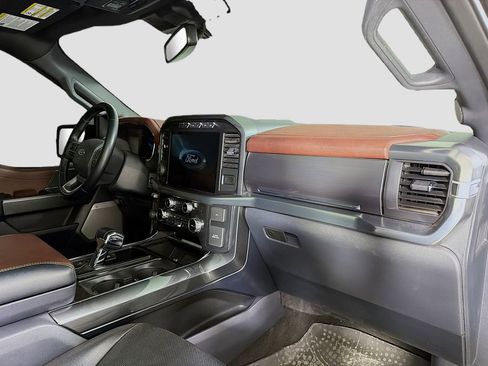 Used 2022 Ford F150 Lariat w/ Equipment Group 502A High image 31