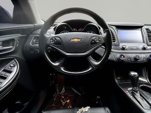 Used 2019 Chevrolet Impala LT image 8