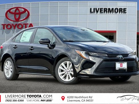 New 2025 Toyota Corolla LE image 1