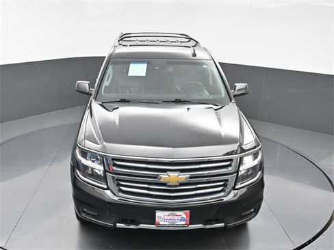 Used 2016 Chevrolet Suburban LT image 30
