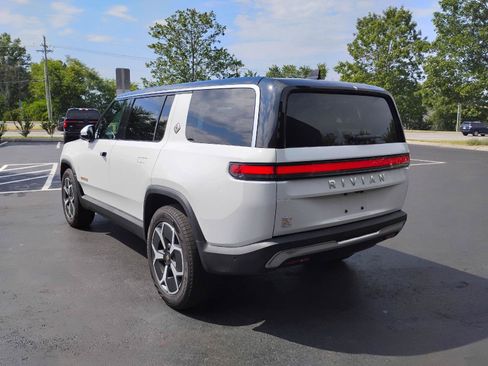 Used 2024 Rivian R1S Adventure Quad AWD/4WD image 5