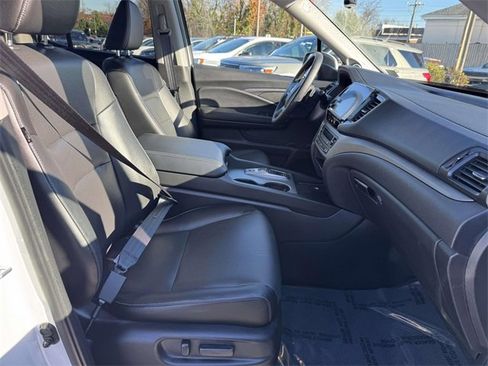 Certified 2024 Honda Ridgeline RTL image 7