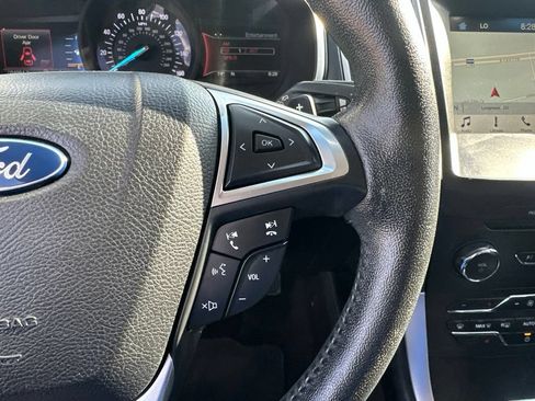 Used 2017 Ford Edge SEL w/ Equipment Group 201A AWD/4WD image 13