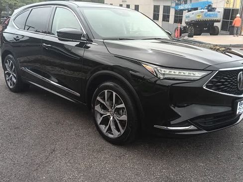 Used 2023 Acura MDX SH-AWD w/ Technology Package image 7