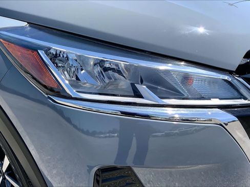 Used 2023 Nissan Kicks SV FWD image 27