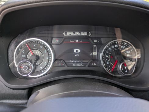 Used 2024 RAM 2500 Big Horn w/ Safety Group image 23