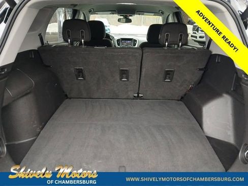 Used 2020 GMC Terrain SLE w/ Driver Convenience Package AWD/4WD image 9