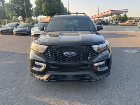 Used 2020 Ford Explorer ST w/ Premium Technology Package AWD/4WD image 8